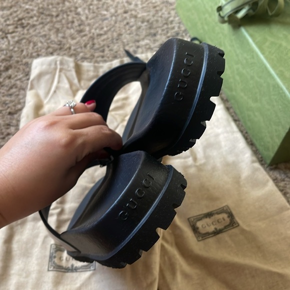Gucci Web Sandals - Picture 5 of 11